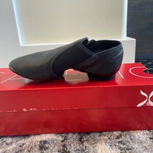 NEW! Capezio Adult "E-Series" Slip-On Jazz Shoes - Black